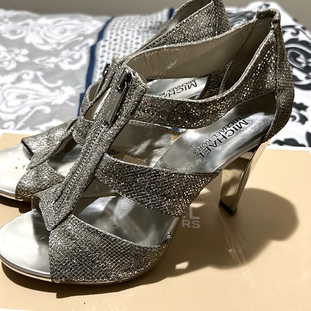 Michael Kors platinum shimmer heels